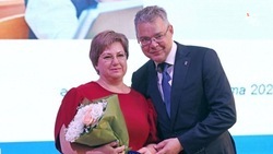 Губернатор Ставрополья наградил лучших представителей сферы образования