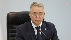 Глава Ставрополья поручил современно заключать контракты по нацпроектам