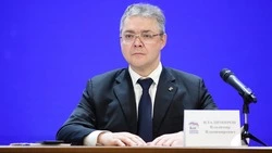 Губернатор Владимиров обратился к жителям региона в День знаний