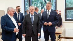 Юрий Чайка оценил спорткомплекс «Океан» в Михайловске
