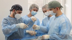 Ставропольские нейрохирурги освоили сложную операцию по удалению опухоли через нос 