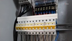 Инженерные сети прокладывают в новом блоке больницы скорой помощи Ставрополя