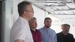 Губернатор Ставрополья проверил строительные работы на территории молодёжного центра «Машук»