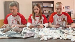 Студенты ставропольских колледжей направили посылки бойцам СВО