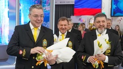 Губернатор Ставропольского края поздравил женщин на выставке «Россия»