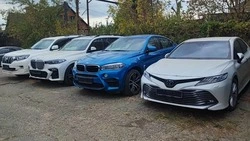 Пять иномарок экс-начальника ставропольской ГИБДД продадут на аукционе