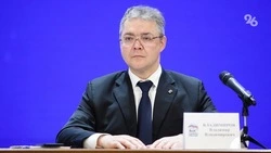 Губернатор Ставрополья поздравил защитников Отечества с праздником 