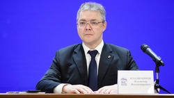 Губернатор Владимиров обратился к жителям региона в День знаний