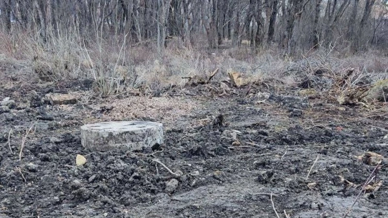 Участок кладбища возле Успенского храма в Ставрополе разрыли ради укладки кабеля